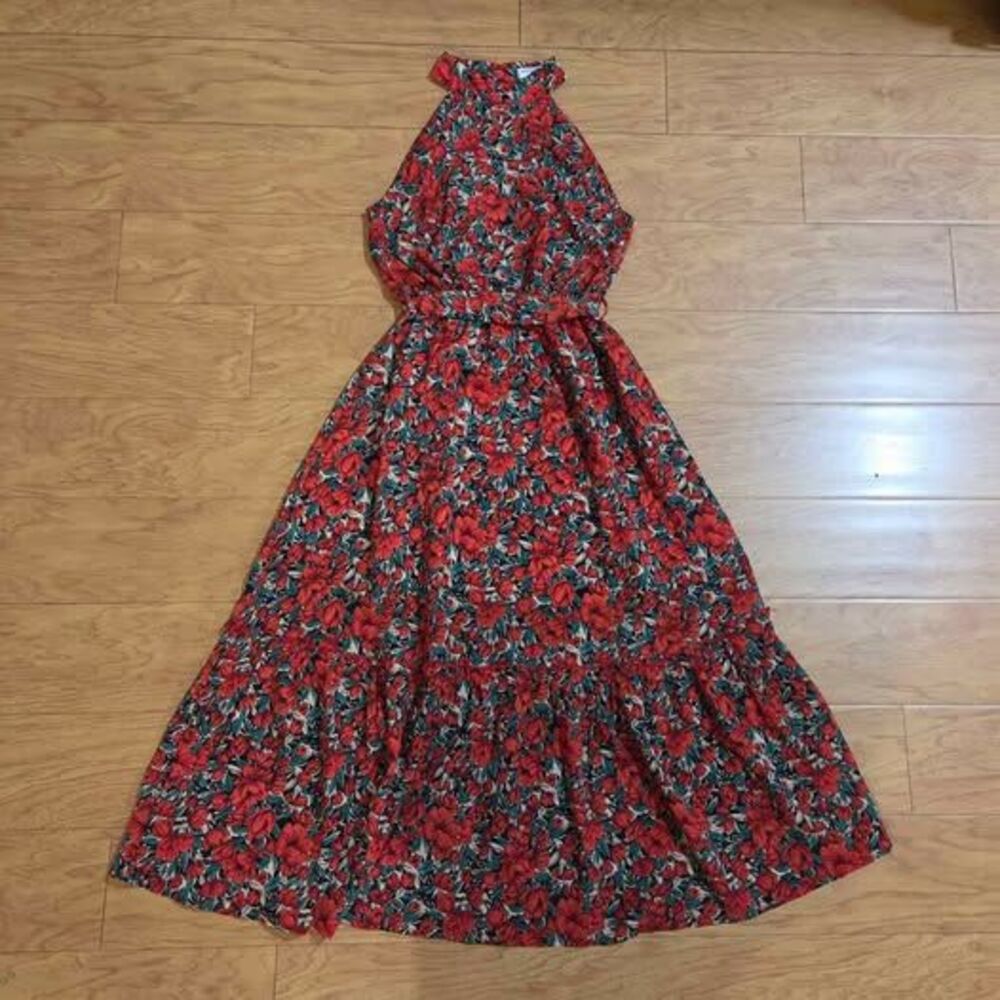 Miss Kelly Floral Halter Neck Maxi Dress-M